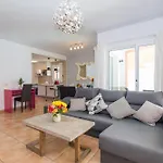 Casa Esther Villa