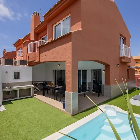 Casa Esther Villa
